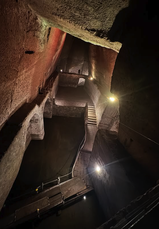 What to expect on a Naples Underground tour